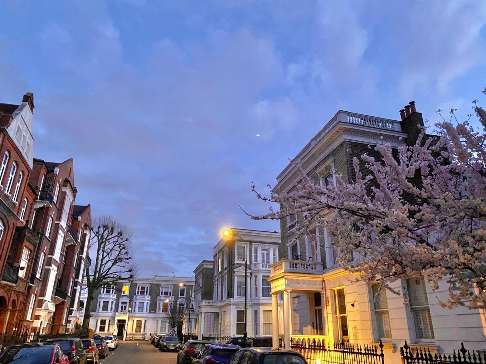 Appartement Modern Flat & Balcony In Historic West Kensington à Londres Extérieur photo