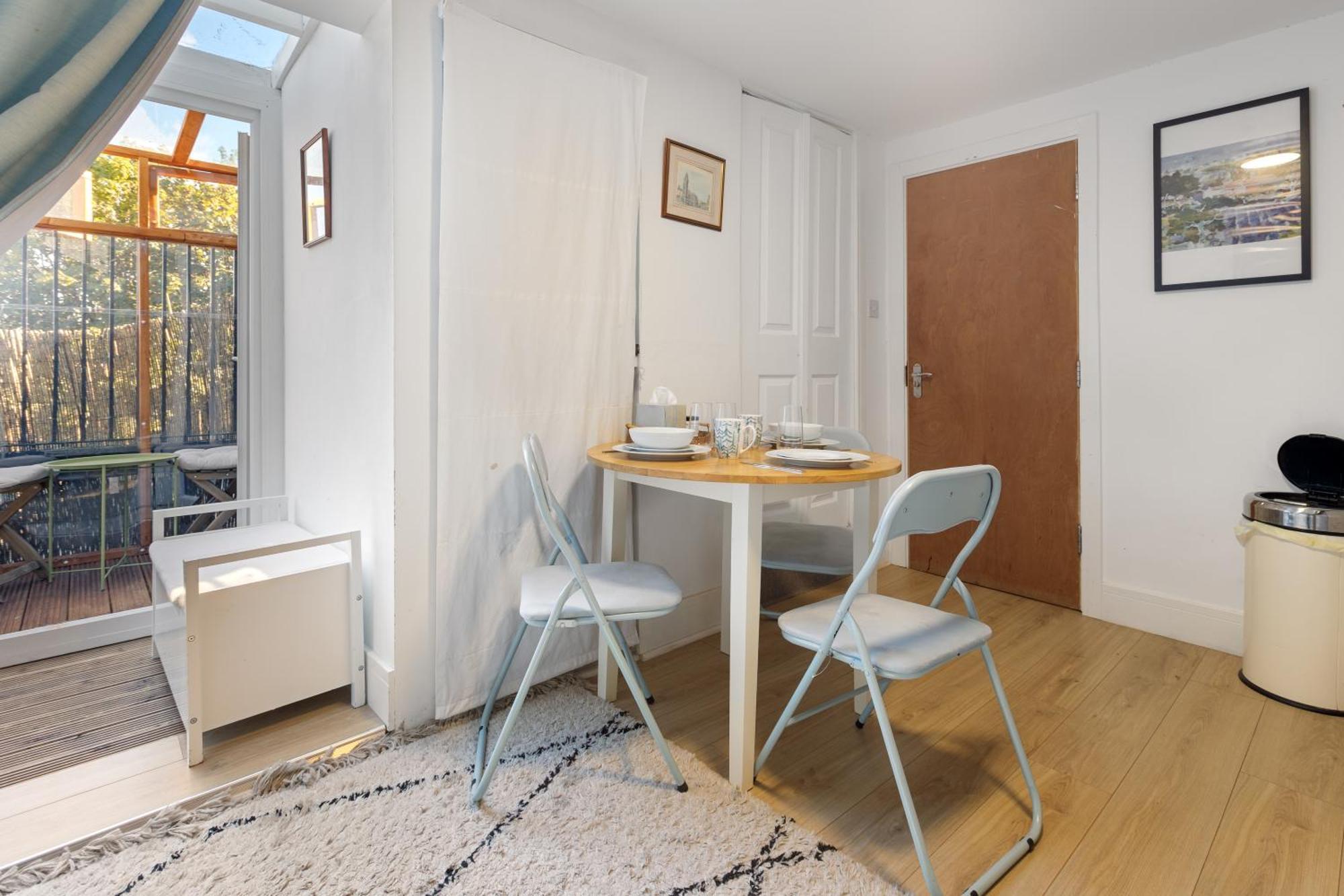 Appartement Modern Flat & Balcony In Historic West Kensington à Londres Extérieur photo